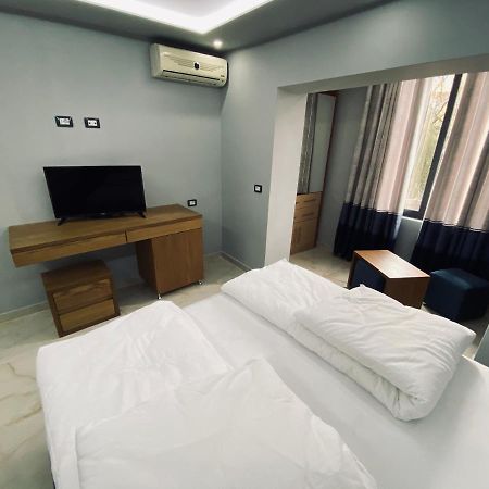 טיראנה Hotel Piemonte מראה חיצוני תמונה