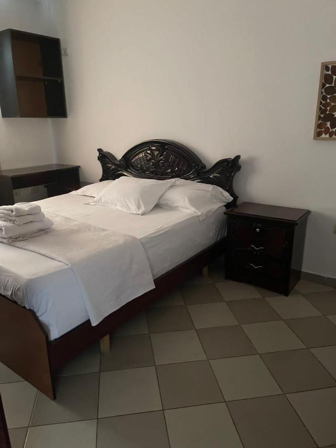 טיראנה Hotel Piemonte מראה חיצוני תמונה