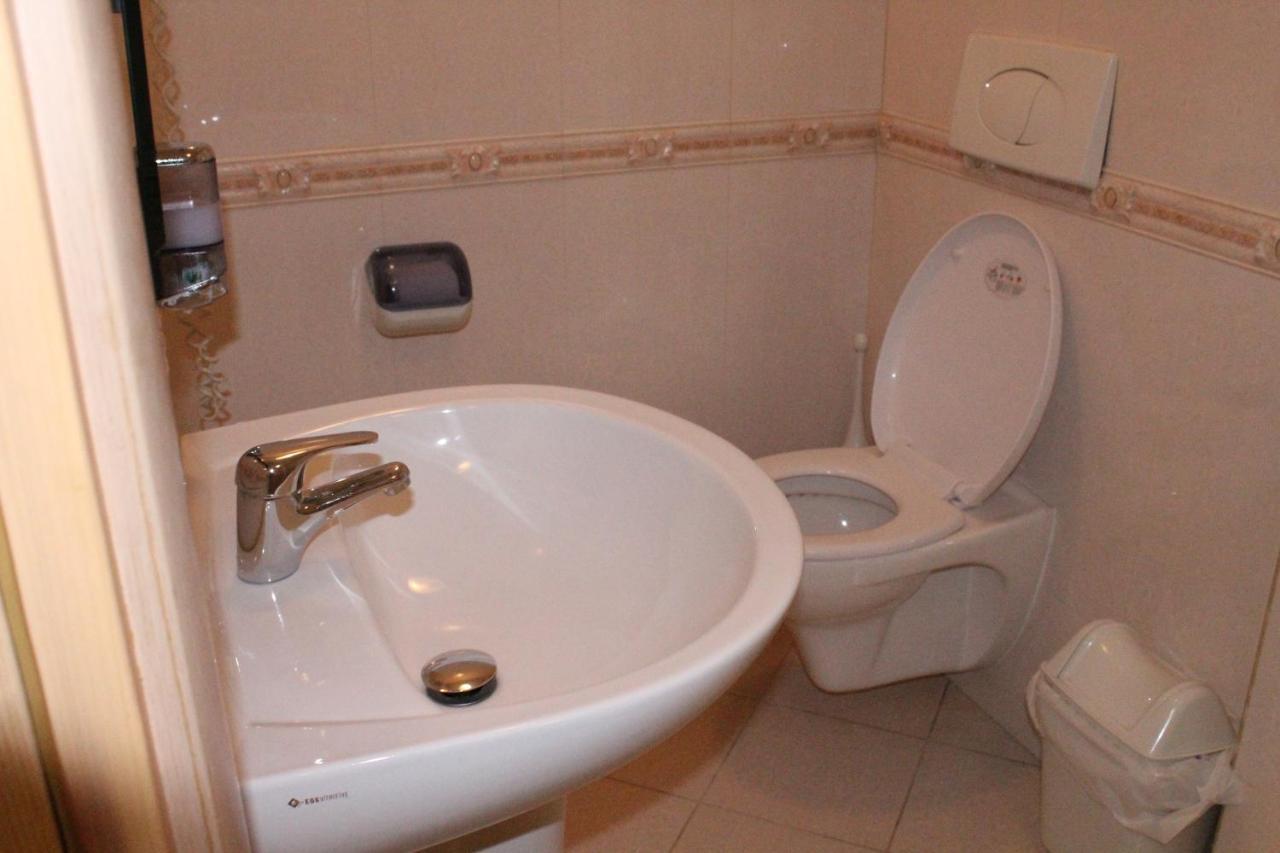 טיראנה Hotel Piemonte מראה חיצוני תמונה