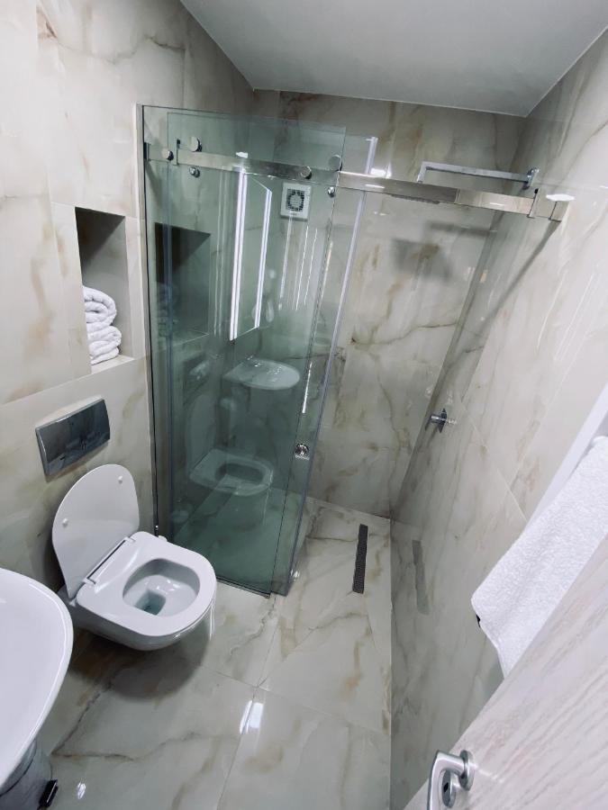 טיראנה Hotel Piemonte מראה חיצוני תמונה
